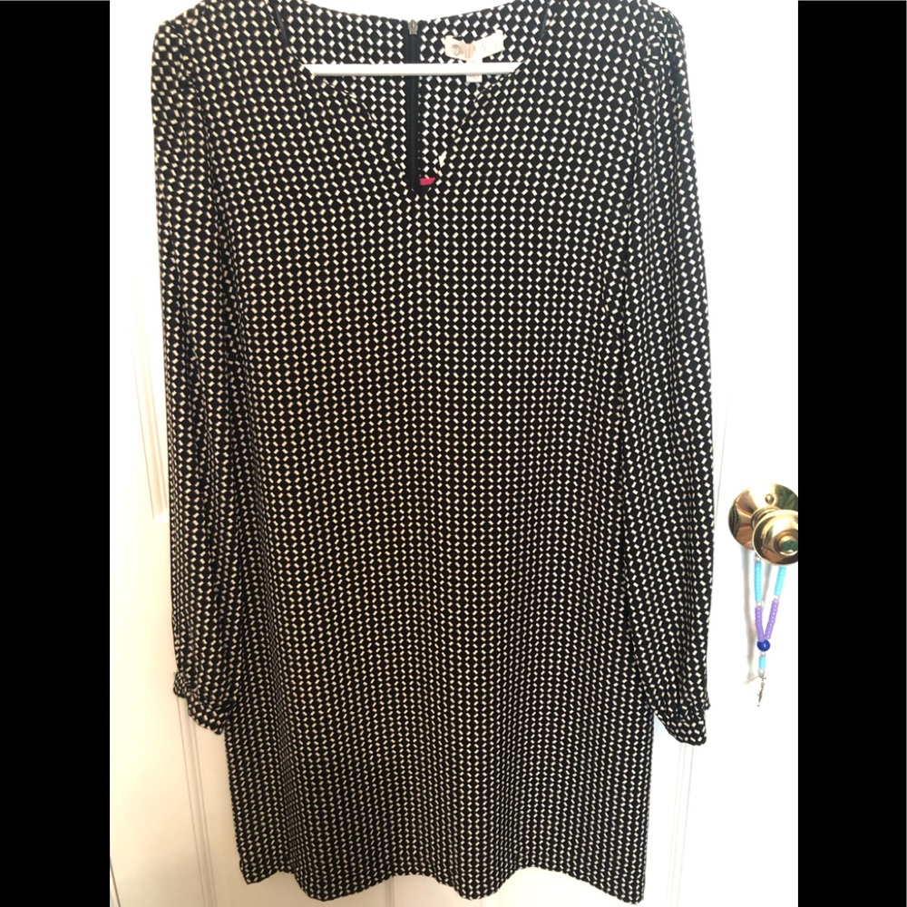 LILA 🌹 ROSE DRESS🌹BLK&WHT SIZE 4 - Picture 4 of 7